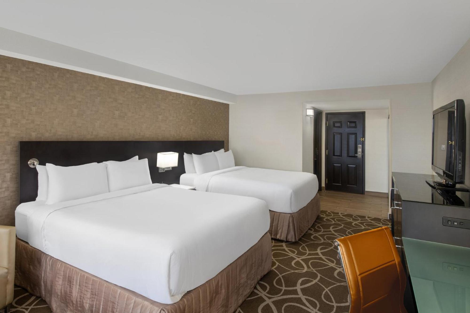 Crowne Plaza Kitchener-waterloo By Ihg