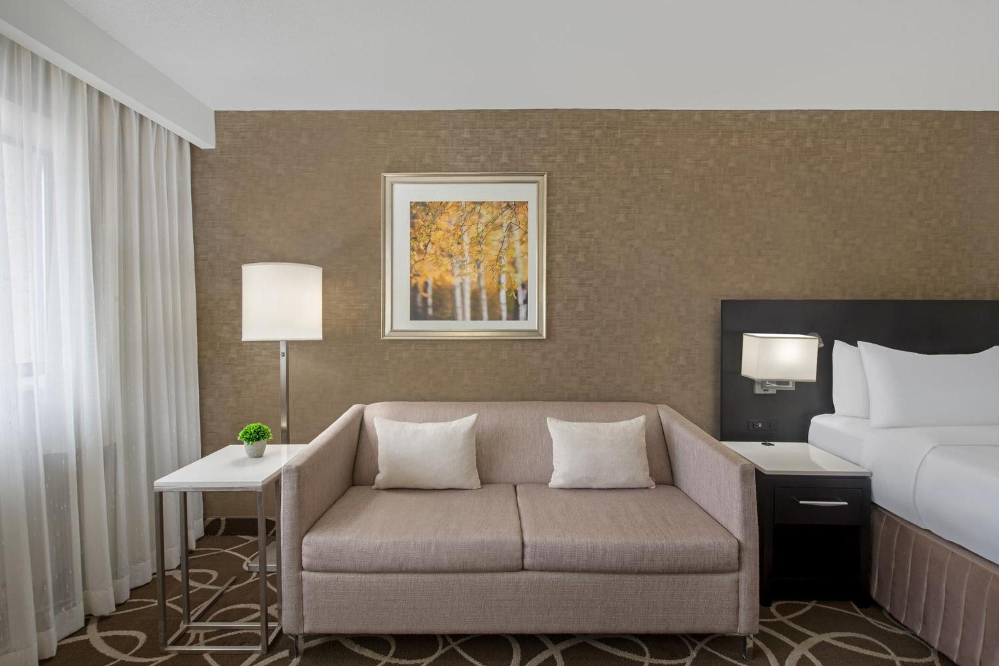 Hotel Crowne Plaza Kitchener-waterloo By Ihg Kitchener